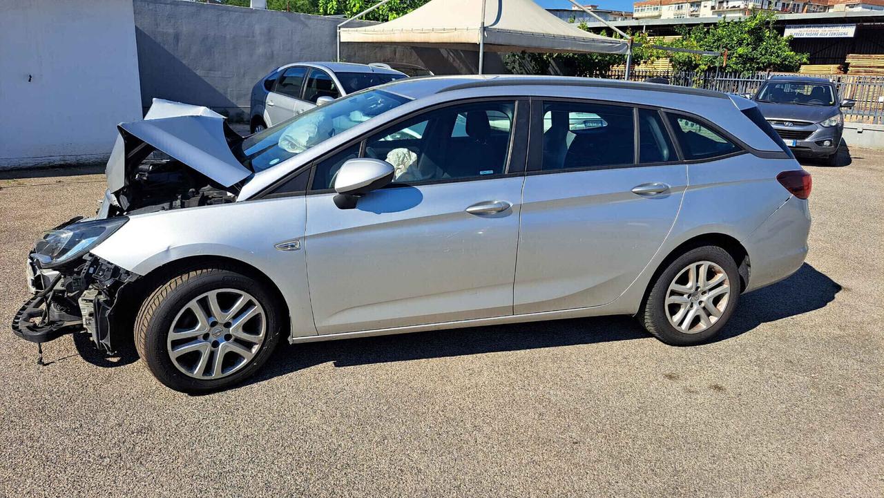 Opel Astra 1.6 CDTi 110CV Sports tourer