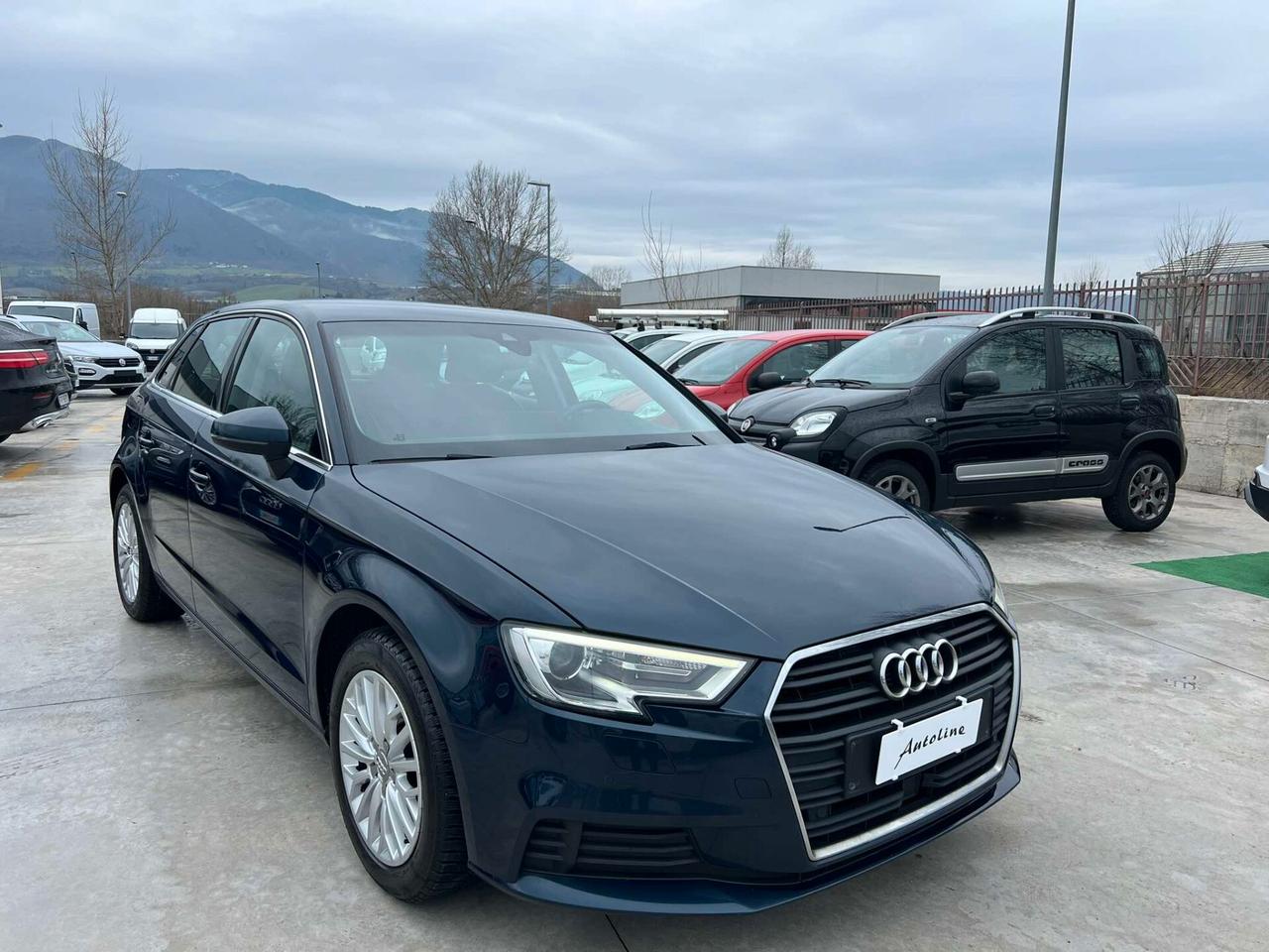 Audi A3 1.6 TDI 116 CV S tronic -PELLE-XENO