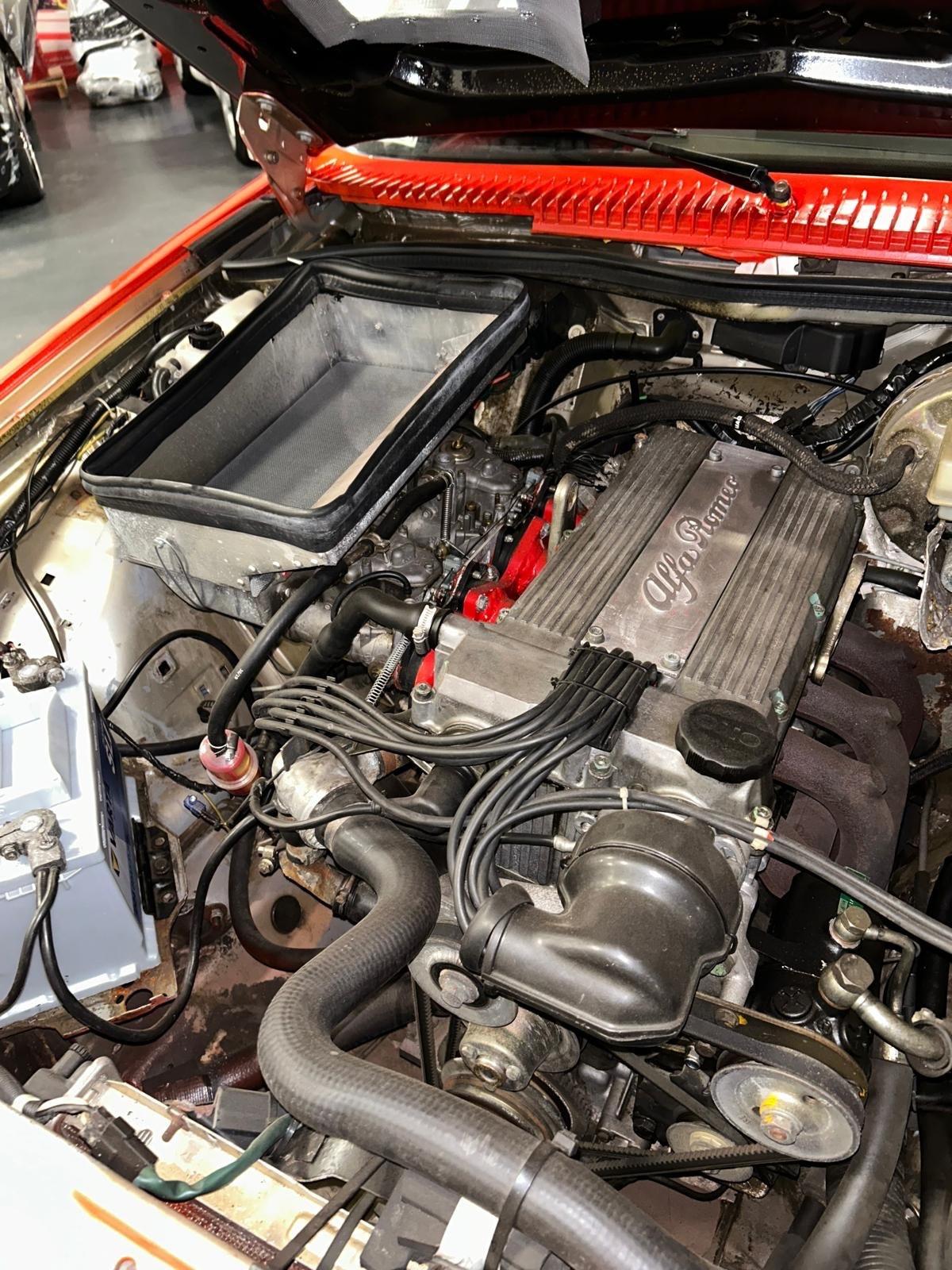 Alfa Romeo 75 2.0 TS Rally Drift