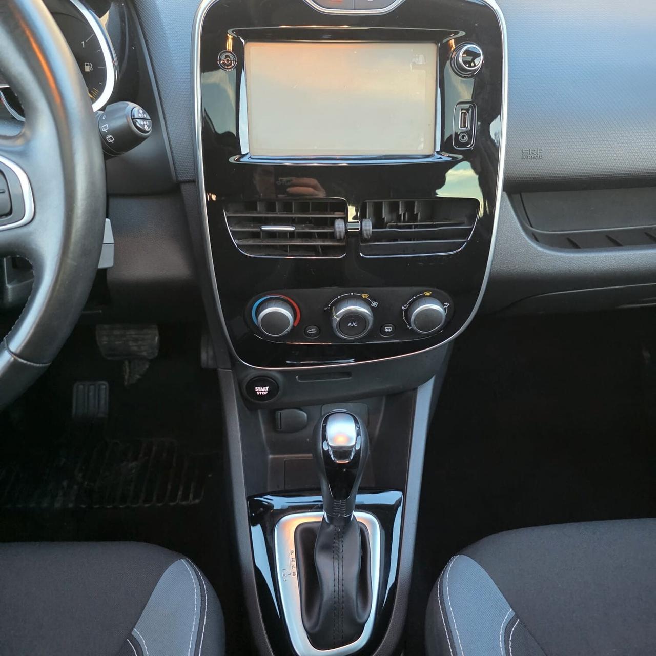 Renault CLIO 1.5 DCI AUTOMATICA TETTO PANORAMICO