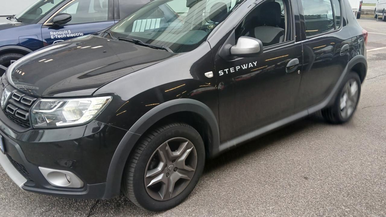 Dacia Sandero Stepway 1.5 dCi 8V 90CV EURO6
