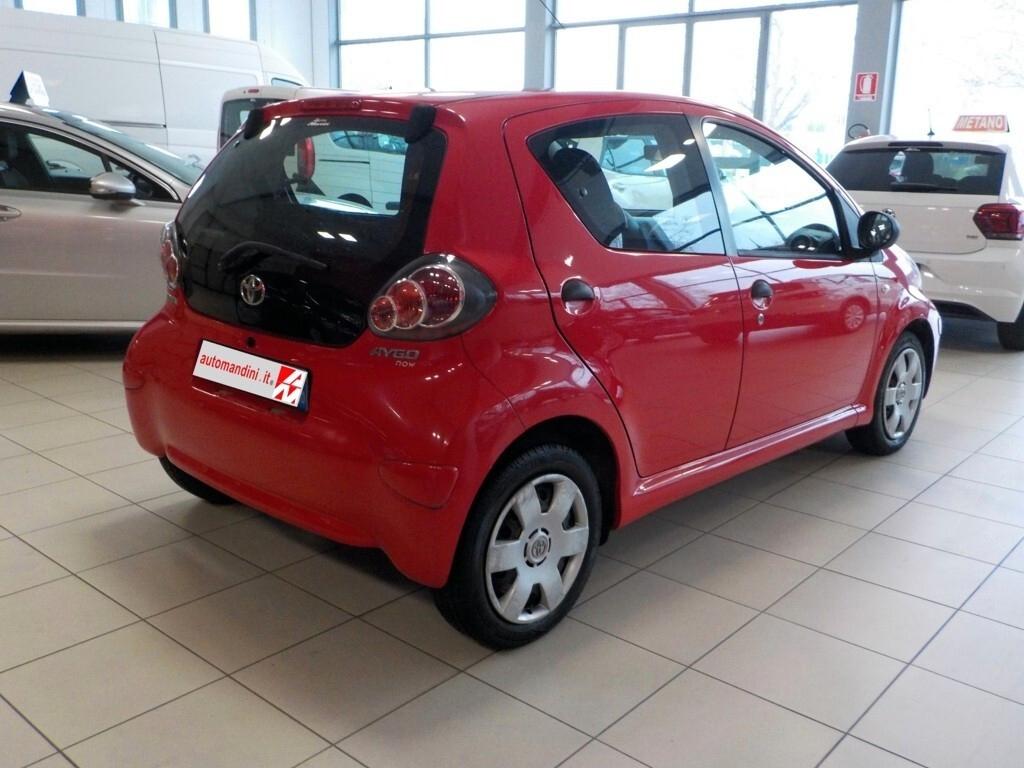 Toyota Aygo 1.0 12V VVT-i 5 porte Now
