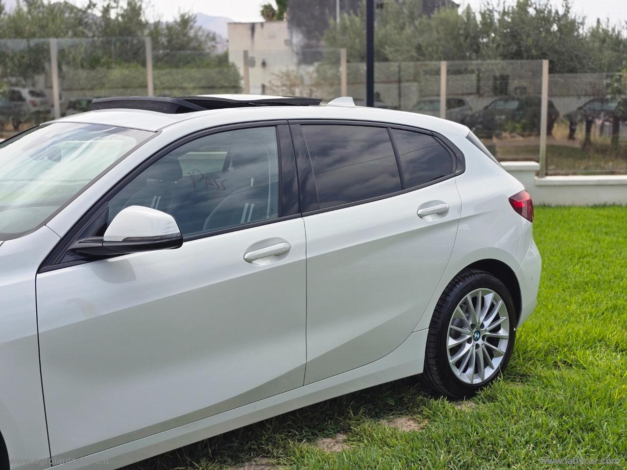 BMW 118d 5p. Business Advantage TETTUCCIO