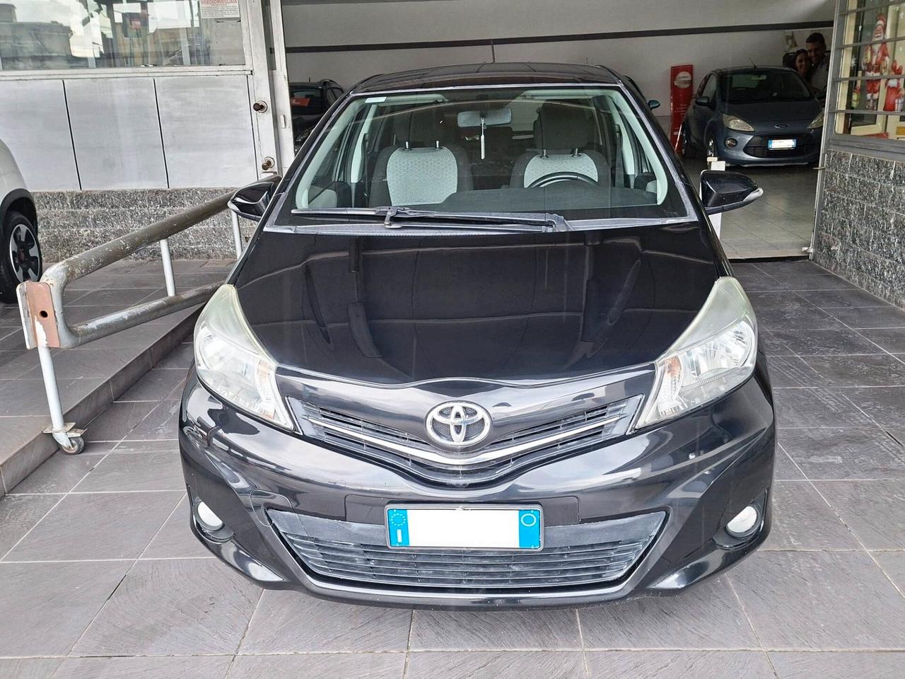 Toyota Yaris UNICO PROPRIETARIO