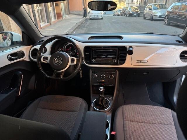 Volkswagen Maggiolino 1.6 TDI Design New Beetle