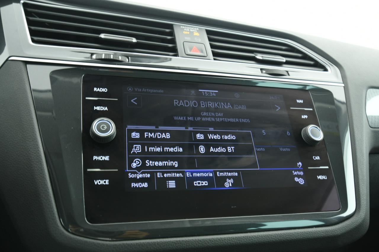 VOLKSWAGEN Tiguan 2.0 tdi Life 150cv dsg ACC+LED+C17"
