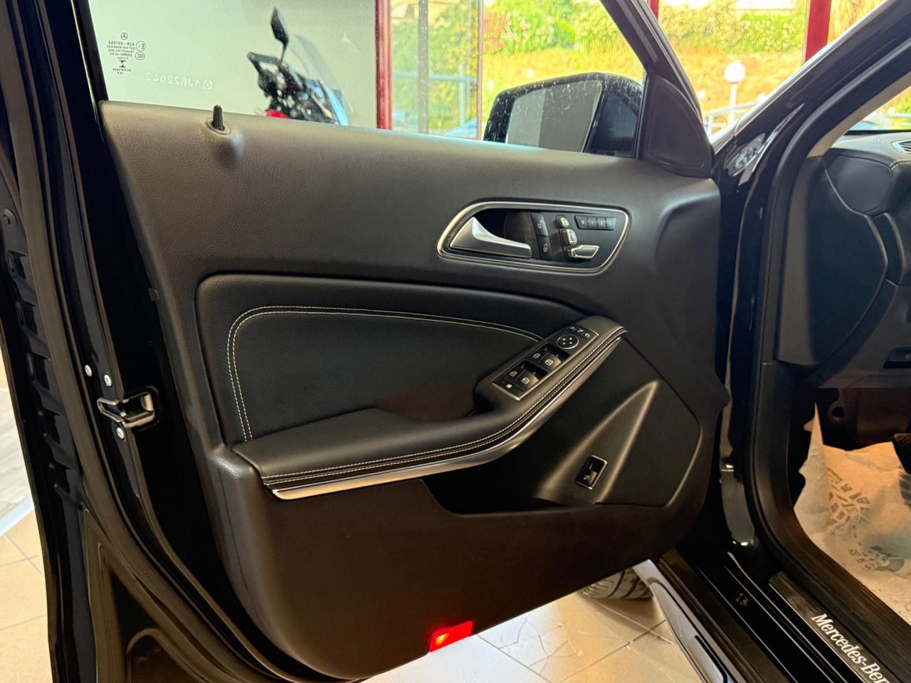 Mercedes-benz GLA 200 d Automatic Premium