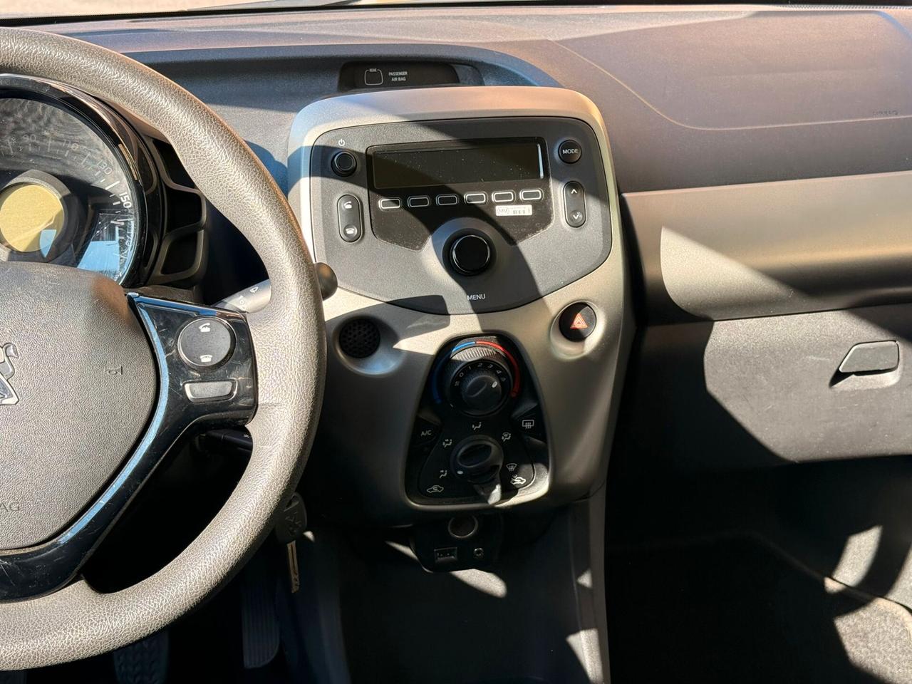 Peugeot 108 VTi 68 3 porte Active TOP!