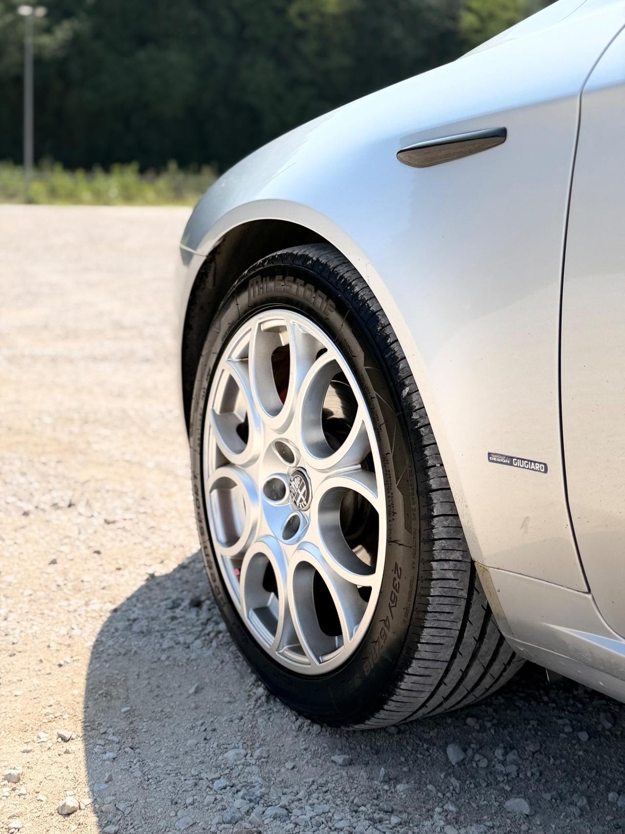 Alfa Romeo 159 1.9 JTDm 150CV GIUGIARO