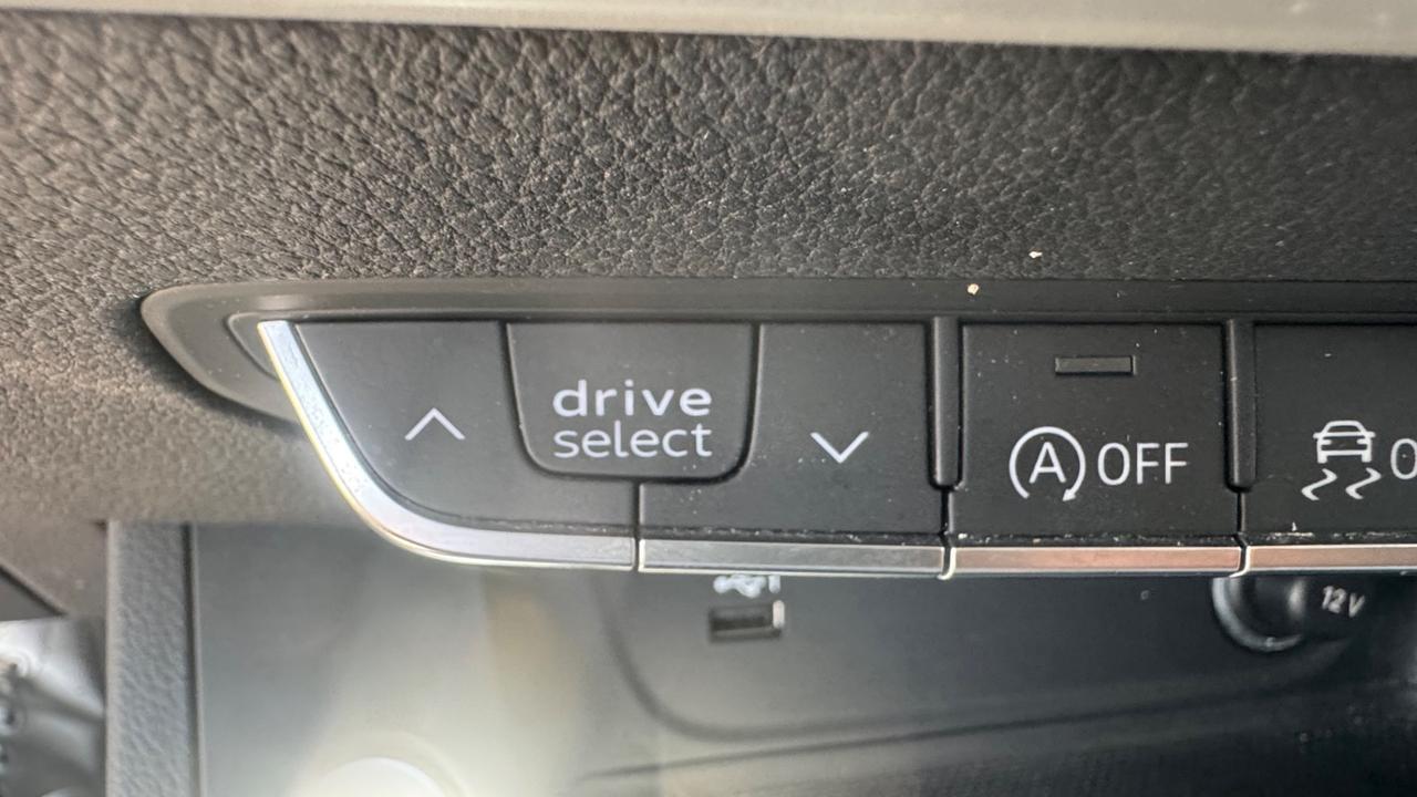 Audi A4 Avant 35 TDI/163 CV S tronic Business Advanced