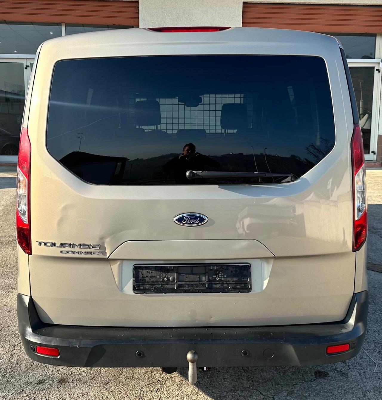 Ford Tourneo Connect Tourneo Connect 1.5 TDCi 120 CV Titanium