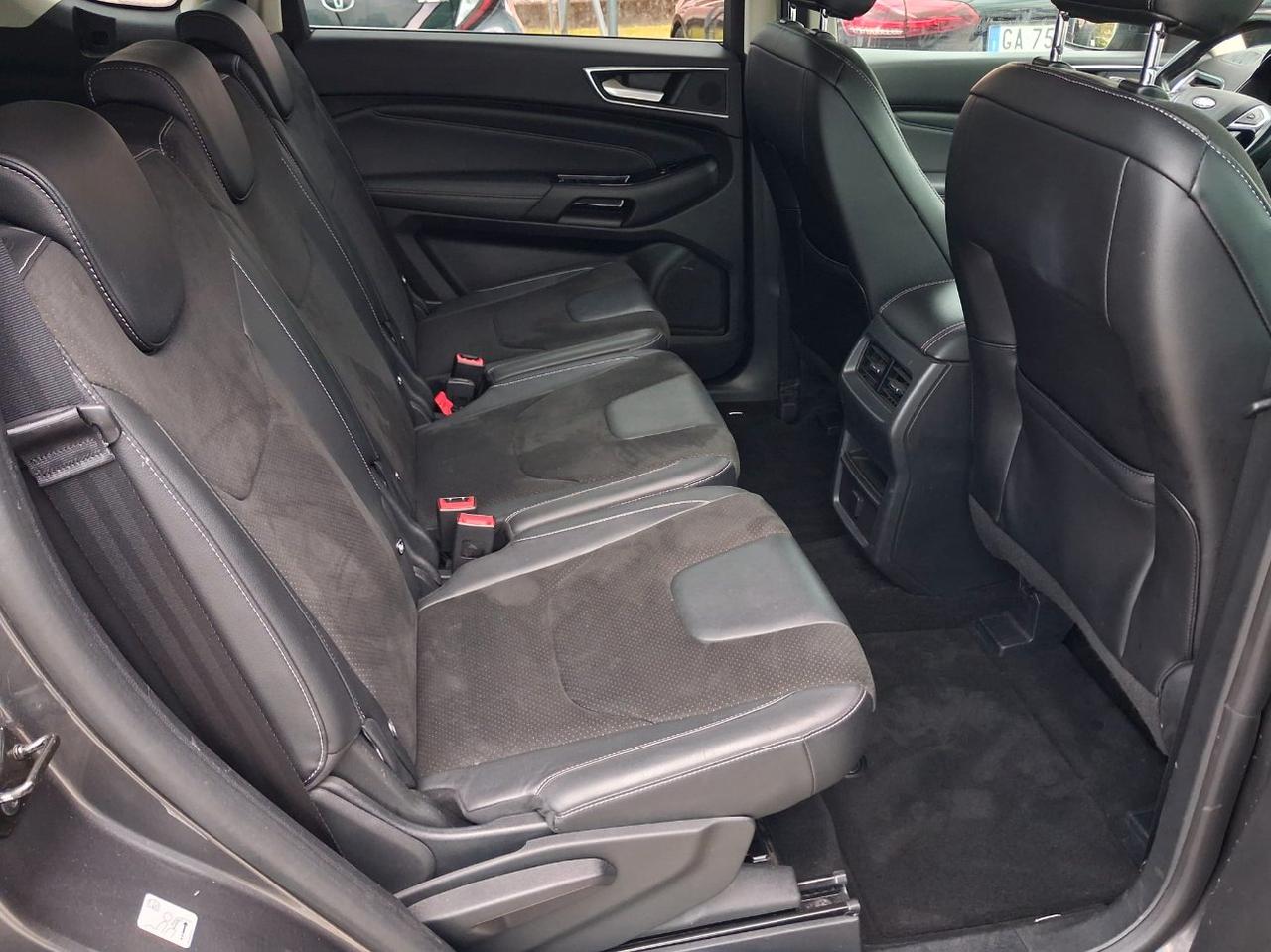Ford S-Max 2.0 tdci Titanium s&s 150cv powershift 7p.ti