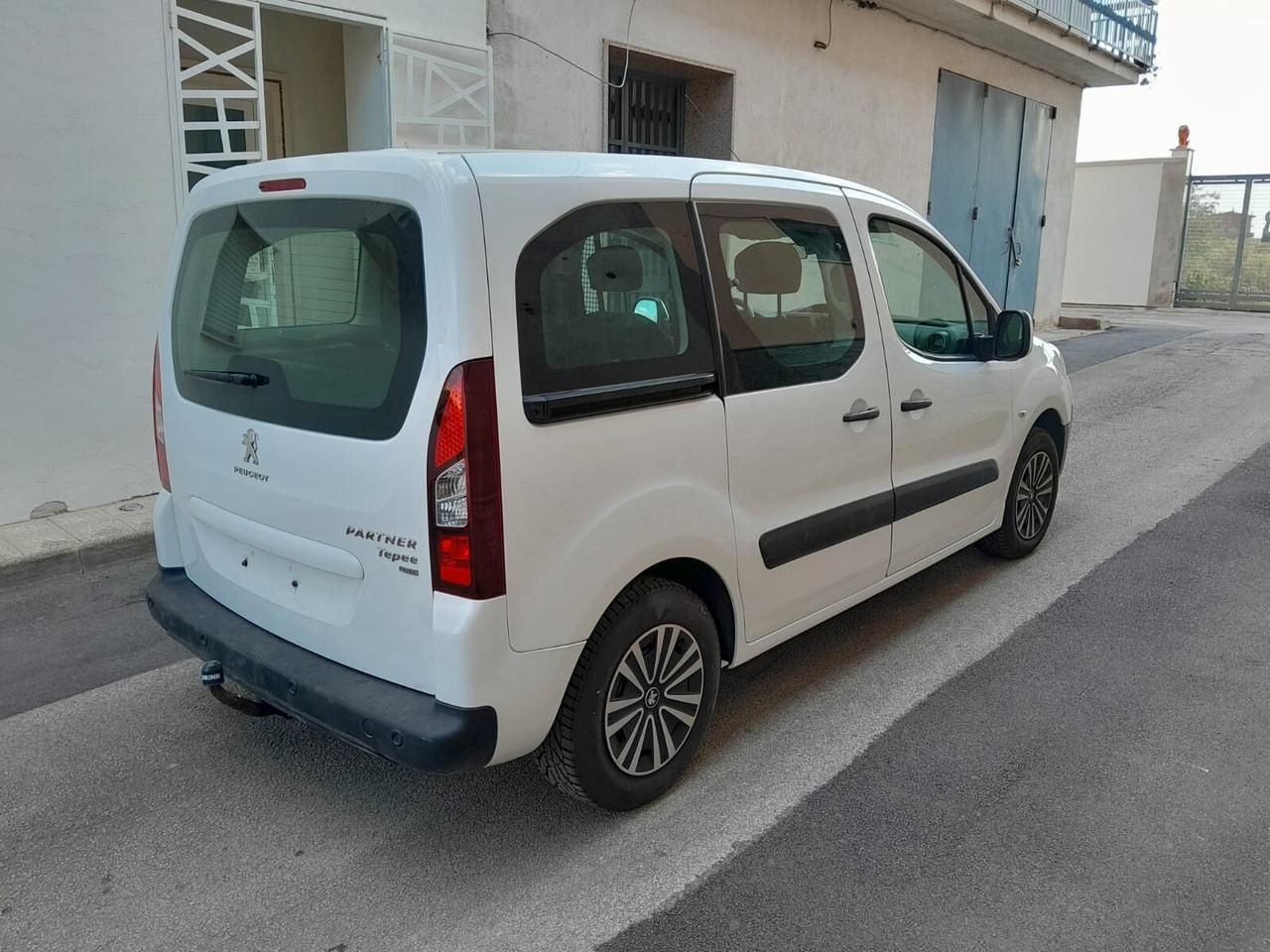 Peugeot Partner Tepee 1.6 HDi 92CV Active