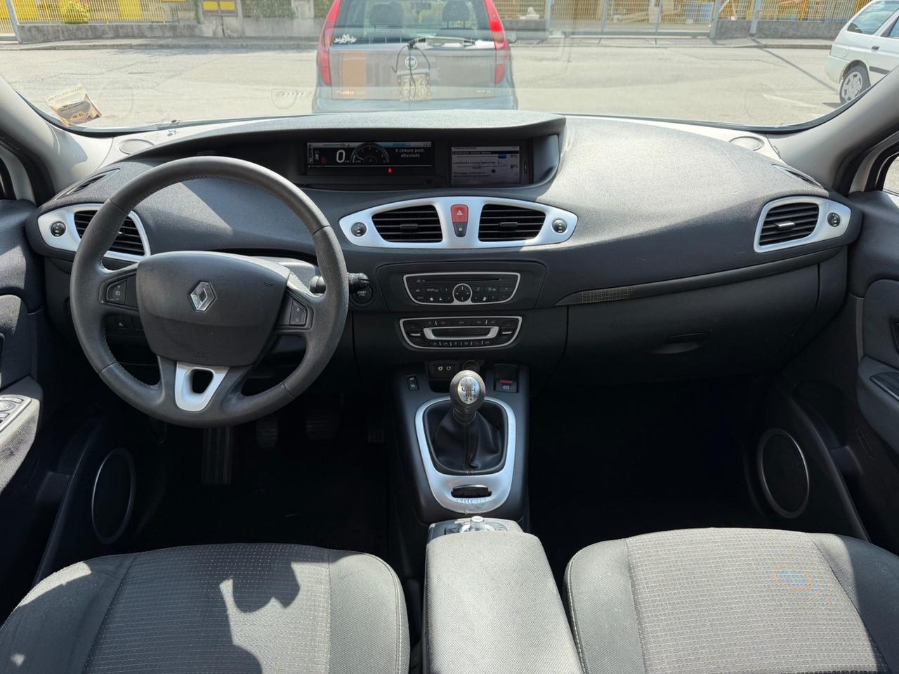 Renault Scenic Scénic X-Mod 1.5 dCi 110CV Dynamique