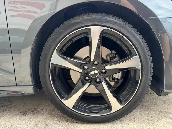 Audi A3 SPB 30 TFSI S line edition