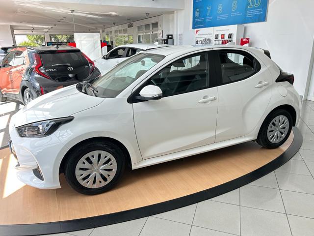 TOYOTA Yaris 1.0 5 porte Active