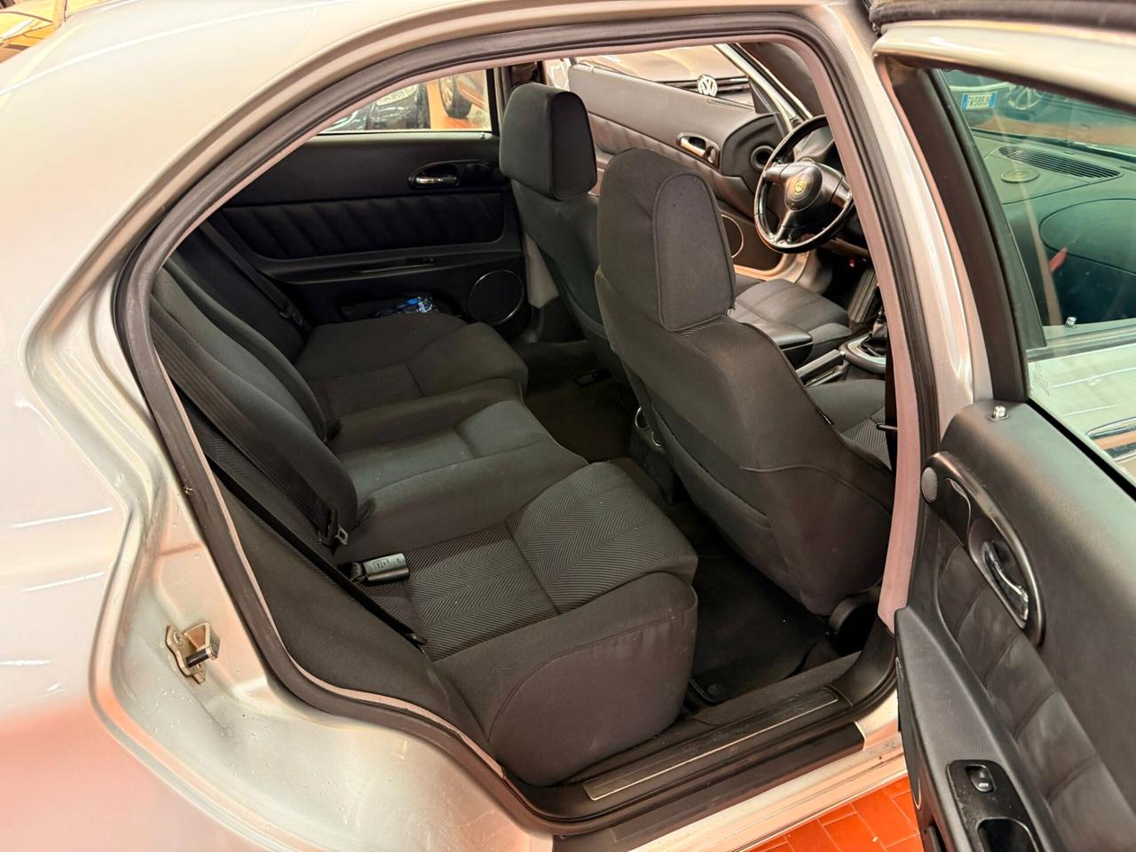 Alfa Romeo 166 2.4 JTD 150cv 6 Marce Exclusive