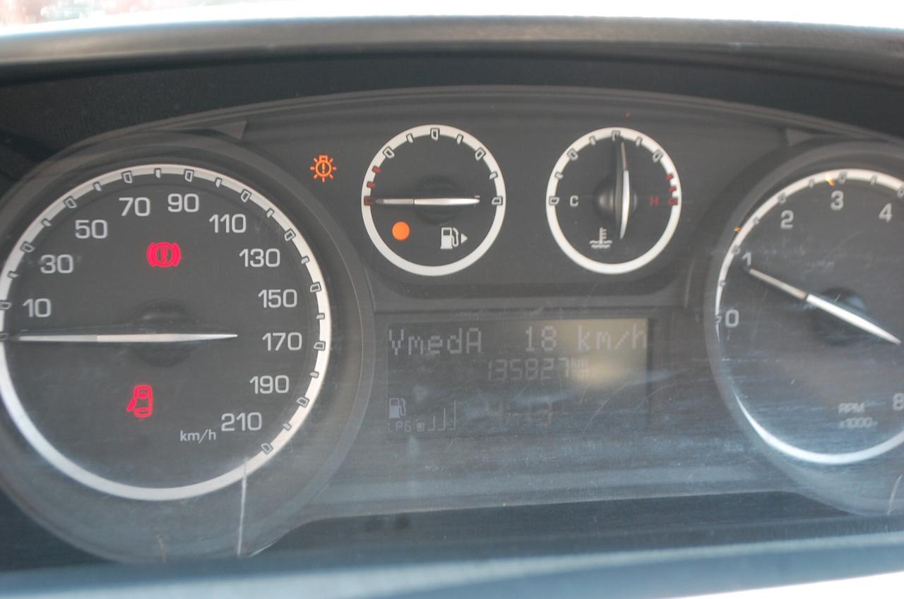 Lancia Ypsilon 1.2 8v Silver ecochic Gpl 69CV Uff Italy Lega