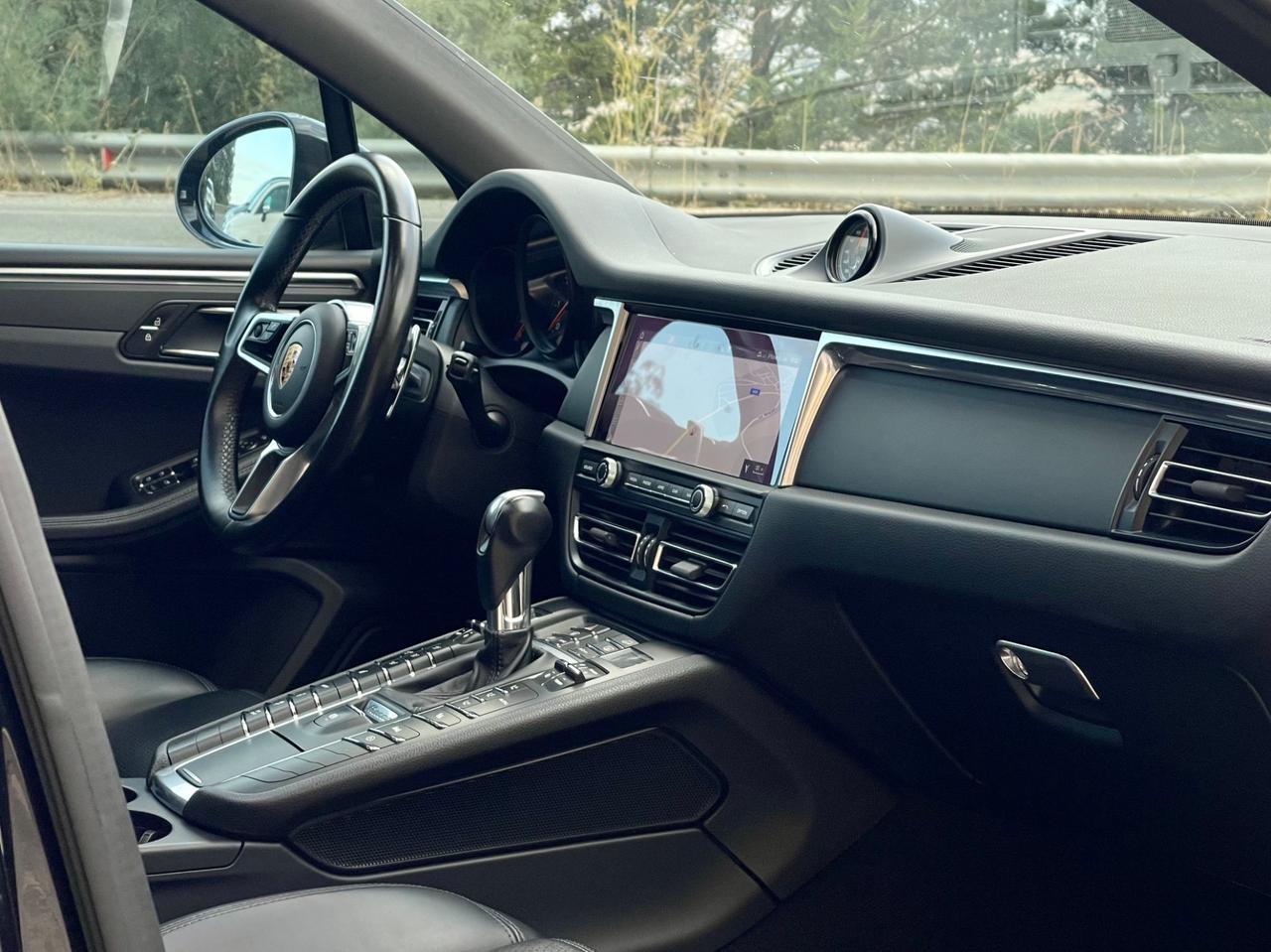 Porsche Macan 2.0 245cv TETTO/R21/CHRONO - FULL