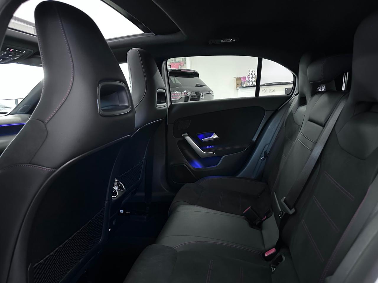 Mercedes-benz A 200 d Premium Plus