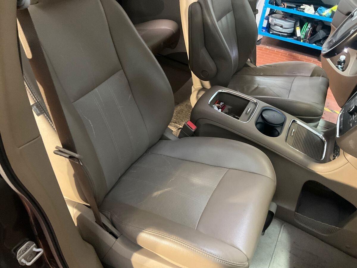 Lancia Voyager 2.8 Turbodiesel Gold 163 CV