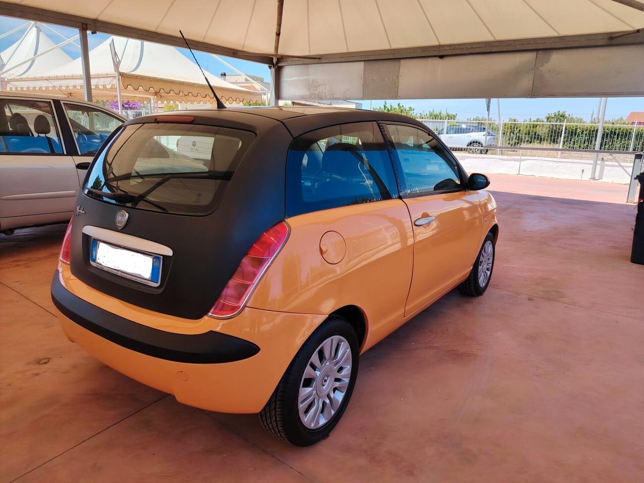 Lancia Ypsilon 1.2 fire Momo Design benzina + gpl