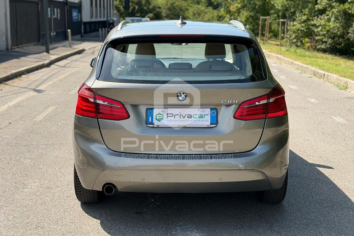 BMW 218i Active Tourer Advantage