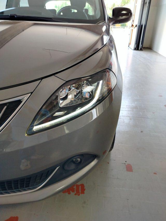 LANCIA Ypsilon 1.0 Hybrid Gold