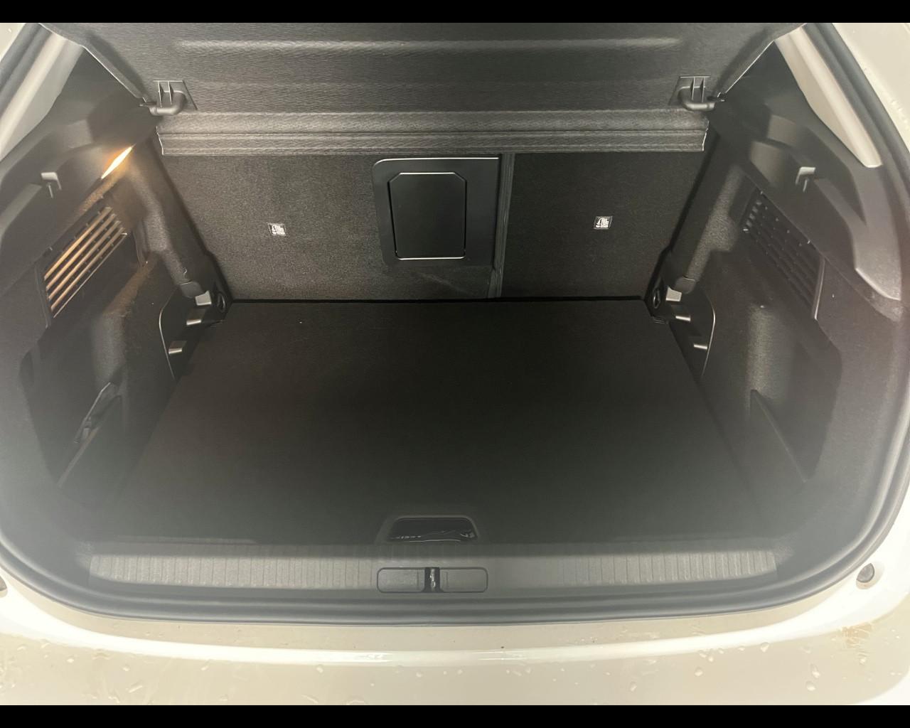 CITROEN e-C4 Elettrica 100kw (136cv) - Shine