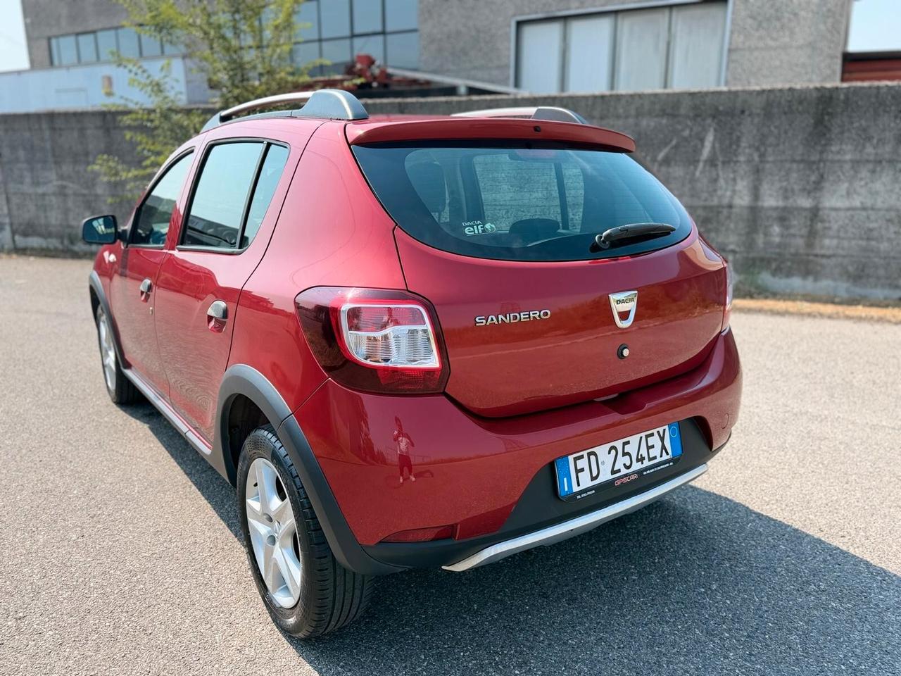 Dacia Sandero 0.9 TCe 12V TurboGPL 90CV Start&Stop Ambiance