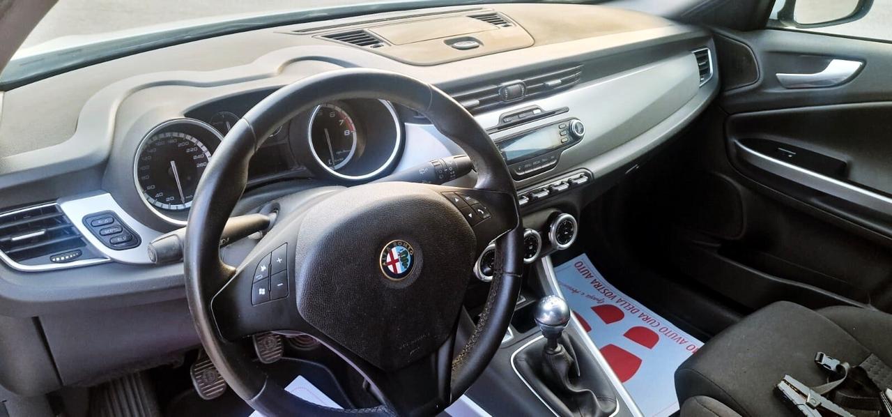 Alfa Romeo Giulietta 1.4 120 CV GPL NUOVO