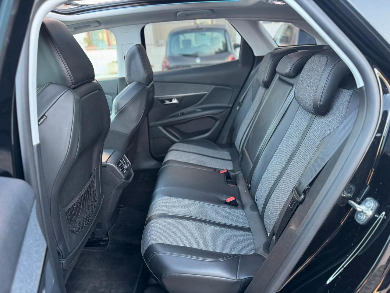 PEGEOUT 3008 1.5 BLUEHDI 130 CV ALLURE,TETTO,FULL