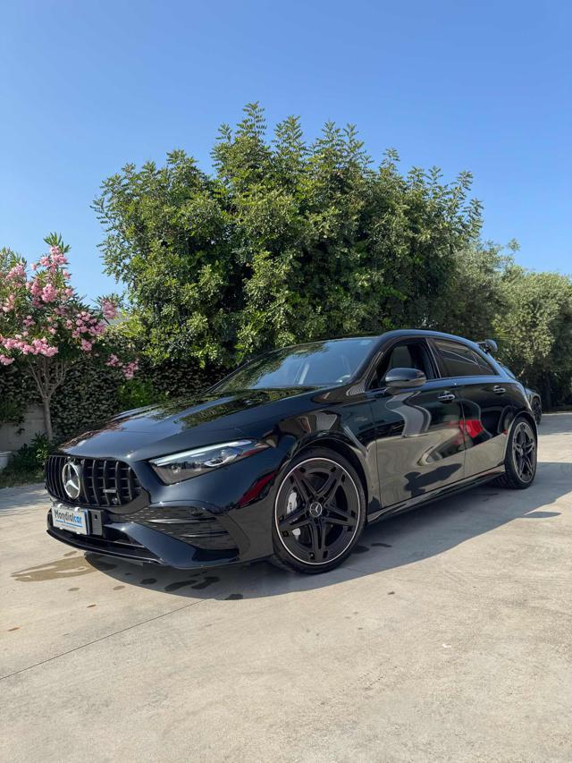 MERCEDES-BENZ A 35 AMG 4Matic Tetto+multibeam+sedili+mbux+