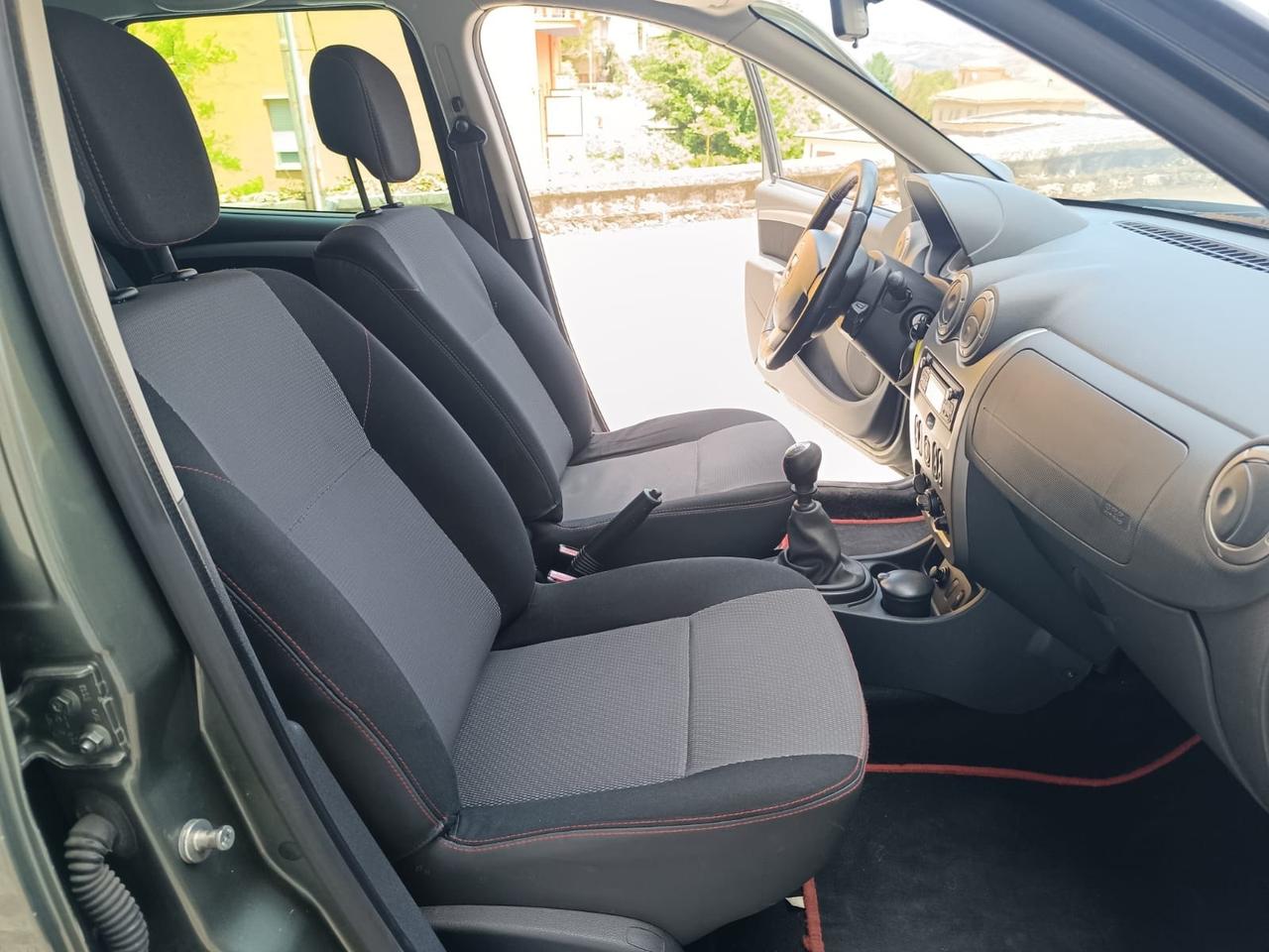 Dacia Duster 1.5 dCi 110CV 4x2 Lauréate