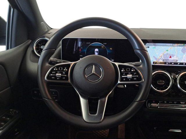 MERCEDES-BENZ B 180 d Automatic