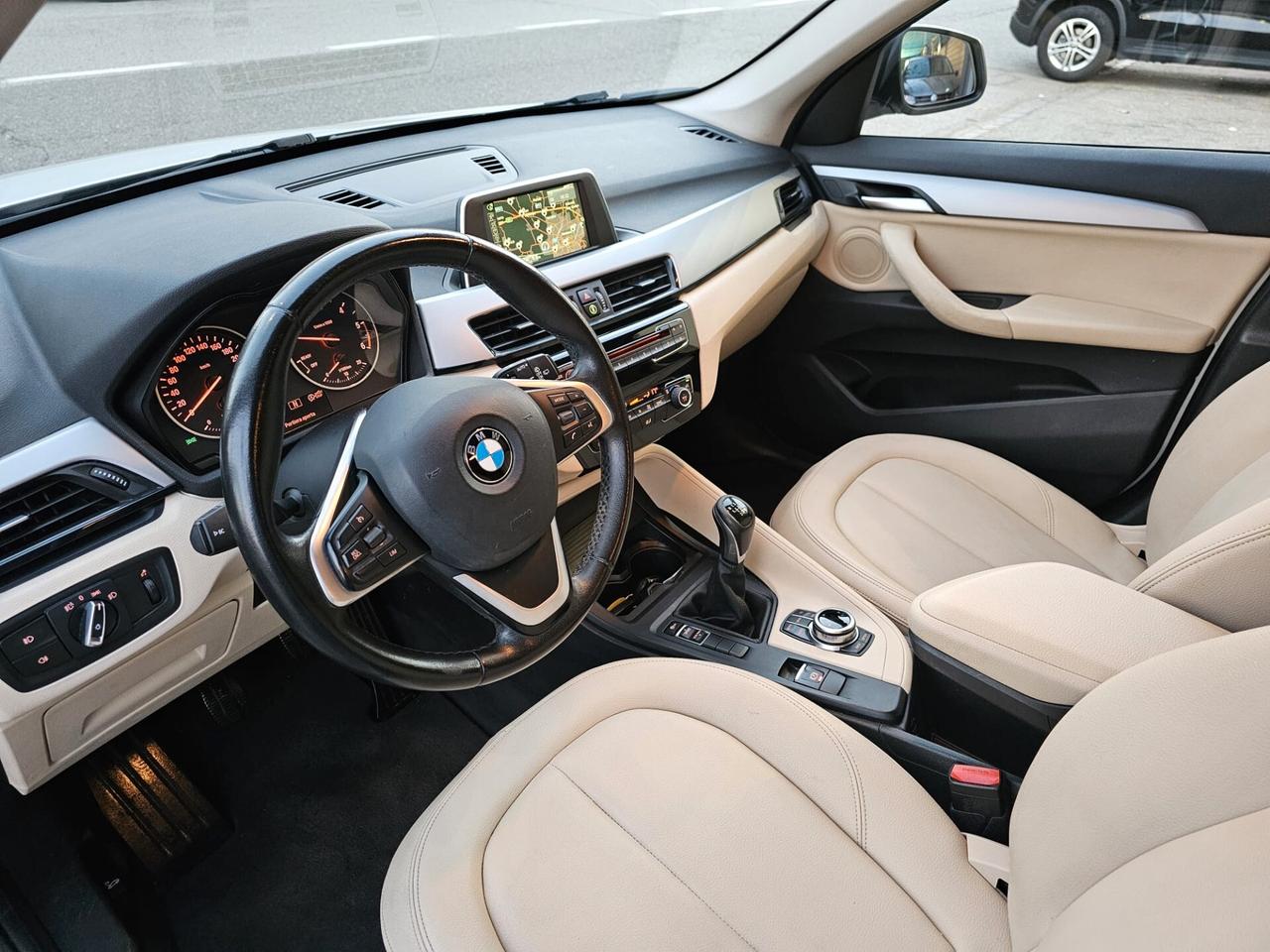 Bmw X1 sDrive16d 115cv Business*Pelle*Navi*Pdc*Bi-Xeno*Euro6