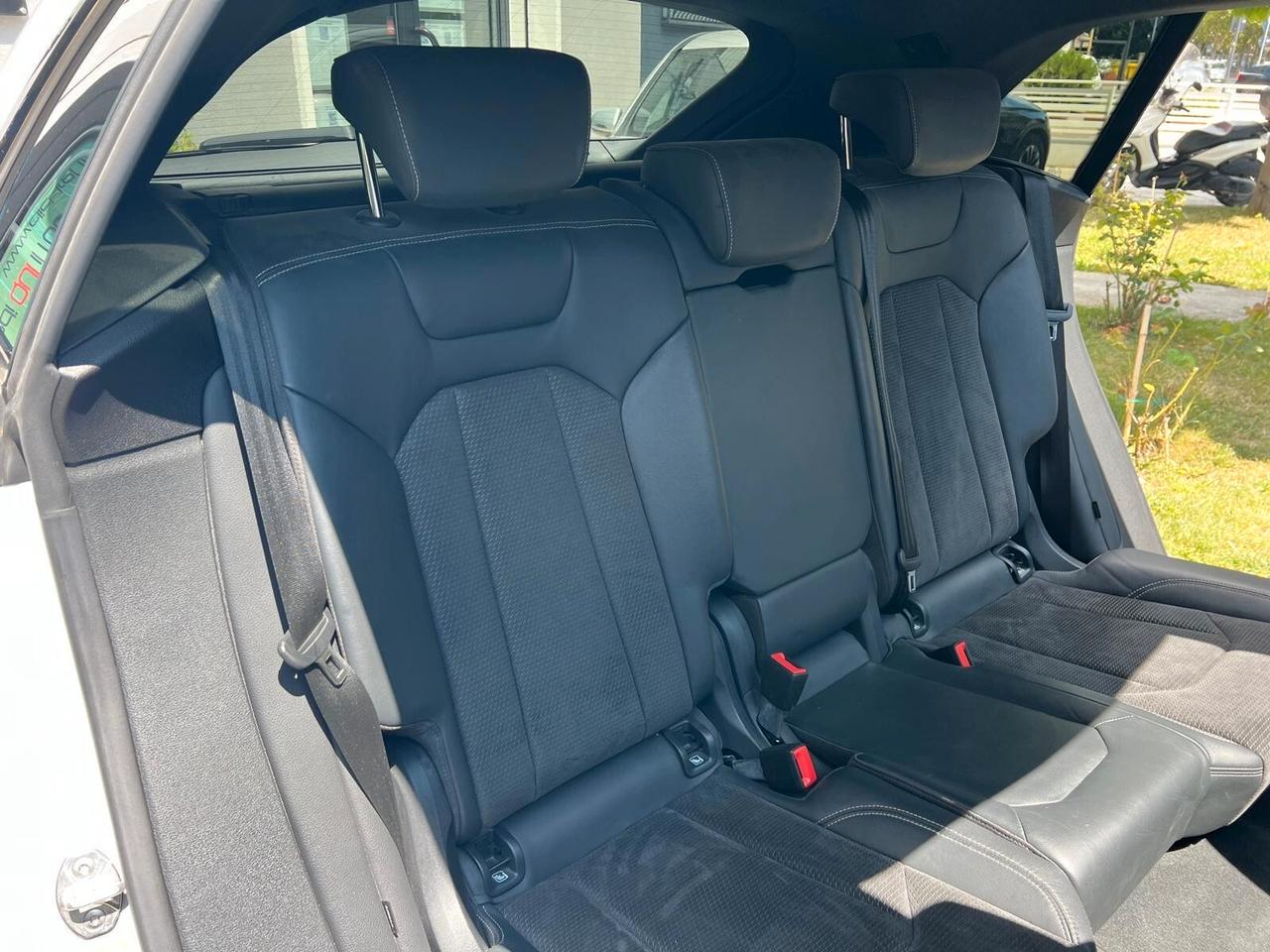 AUDI Q8 50 TDI 286cv QUATTRO TIPTRONIC SPORT