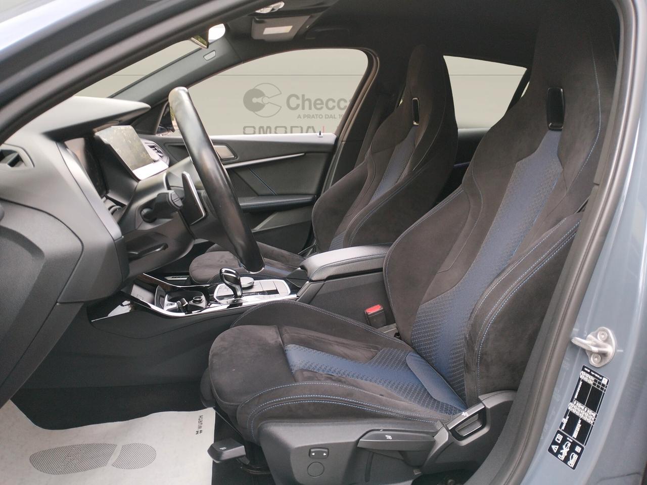 BMW 135 i M Serie 1 F40 xdrive auto * 82.000 KM *