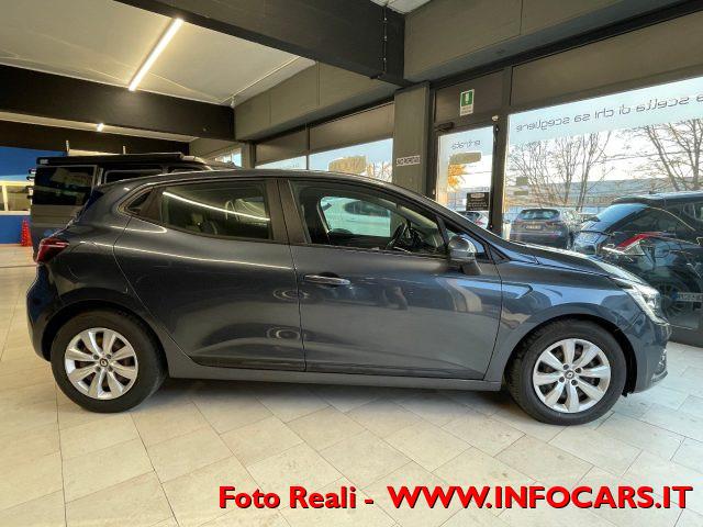 RENAULT Clio TCe 100 CV 5 porte Business Iva Esposta