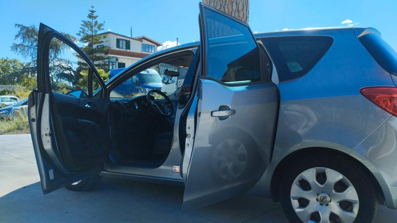 Opel Meriva 1.3 CDTI 95CV ecoFLEX Cosmo
