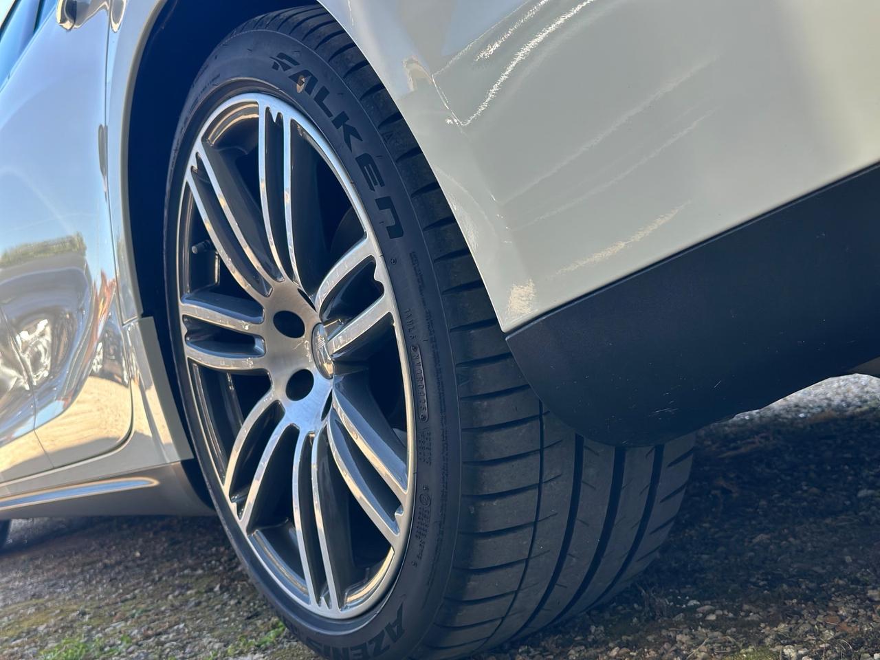 Maserati Ghibli 3.0 V6 Diesel 275 CV
