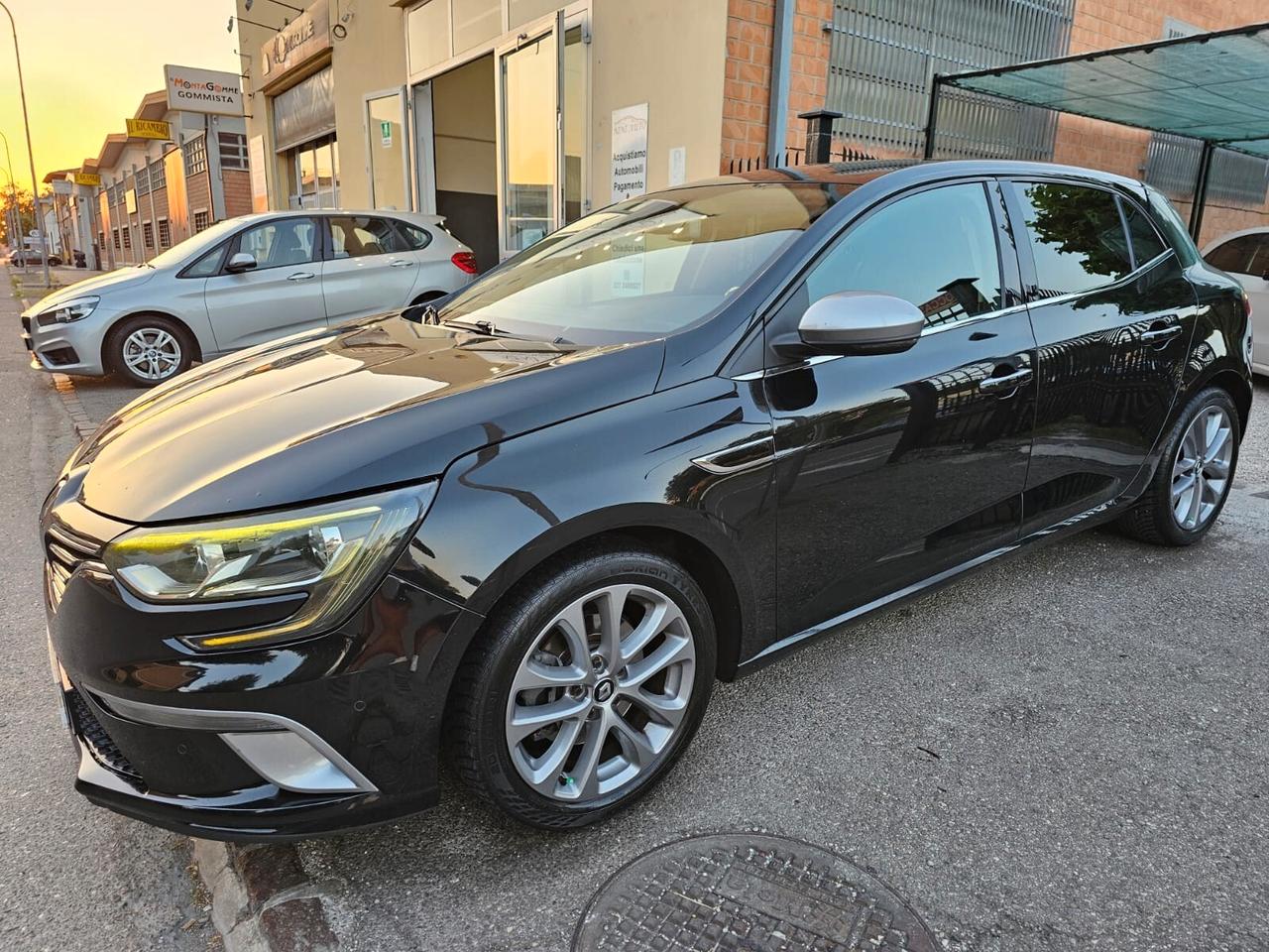 Renault Mégane 1.6 dCi 130cv GT-Line*Navi*Pdc*Unipro*Euro6*