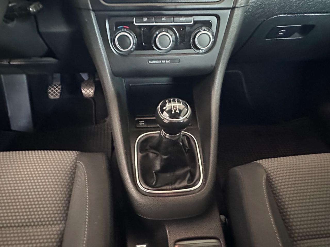 Volkswagen Golf 1.6 5p. Comfortline