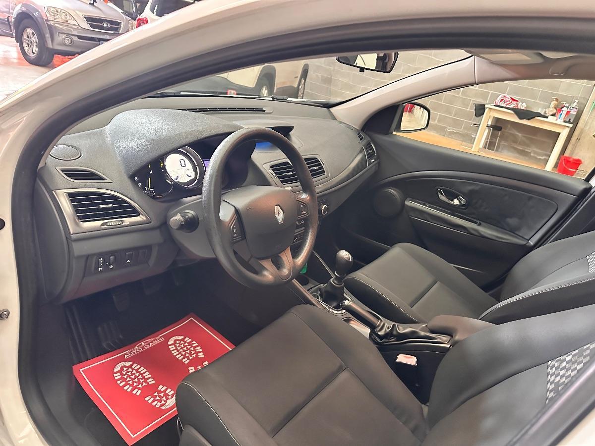 RENAULT - Mégane - 1.6 Wave
