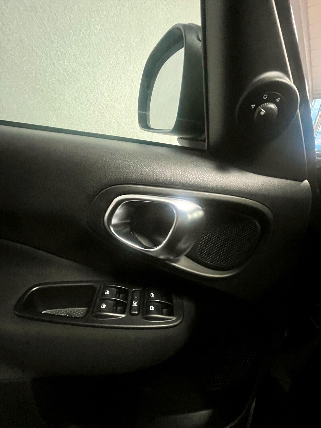 Fiat 500L 1.6 Multijet 120 CV Mirror