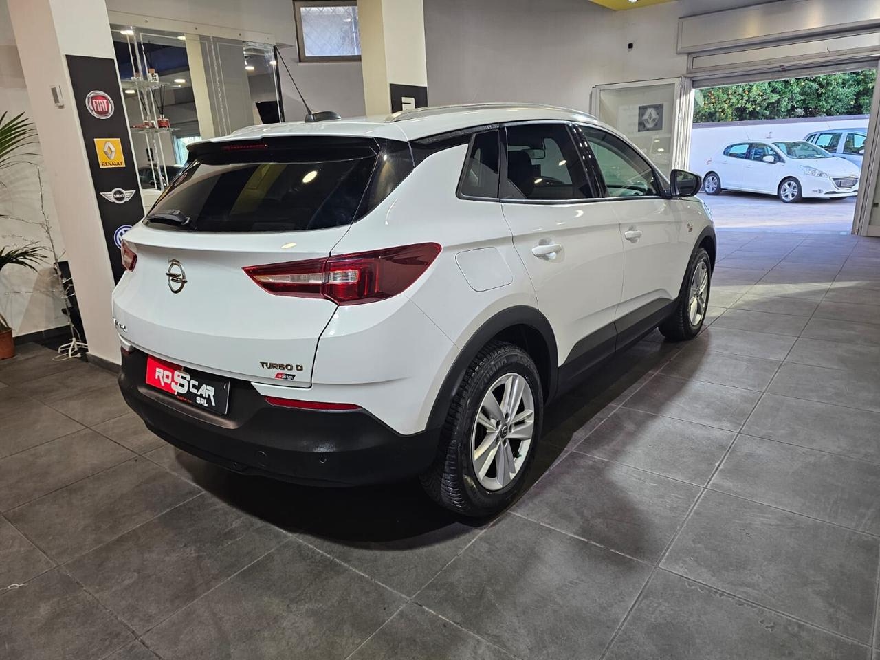 Opel Grandland X 1.6 diesel 120CV