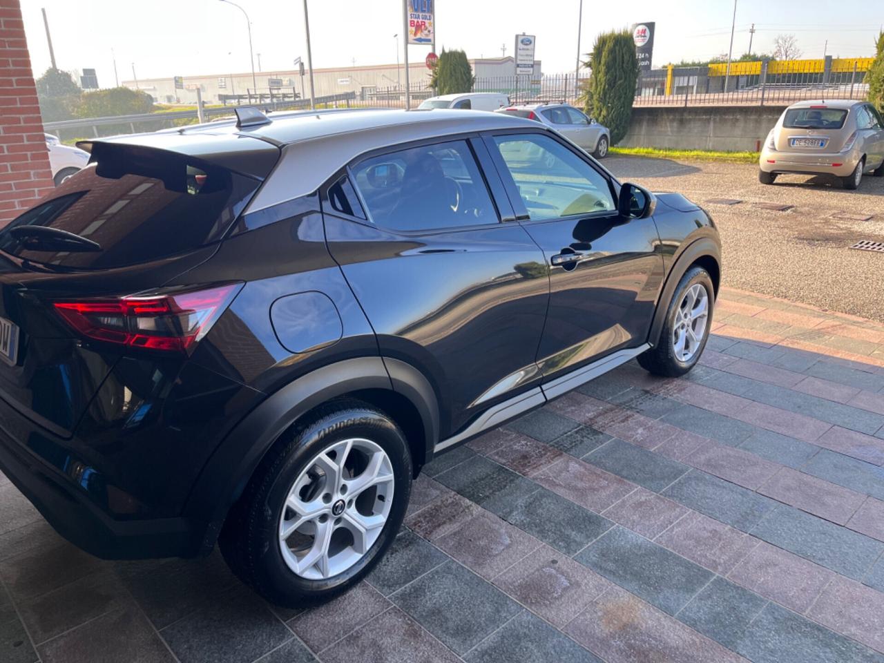 Nissan Juke 1.0 DIG-T 117 CV N-Connecta