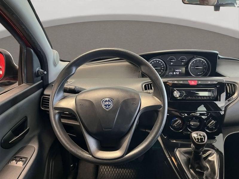 Lancia Ypsilon Ypsilon 1.2 69 CV 5 porte Silver