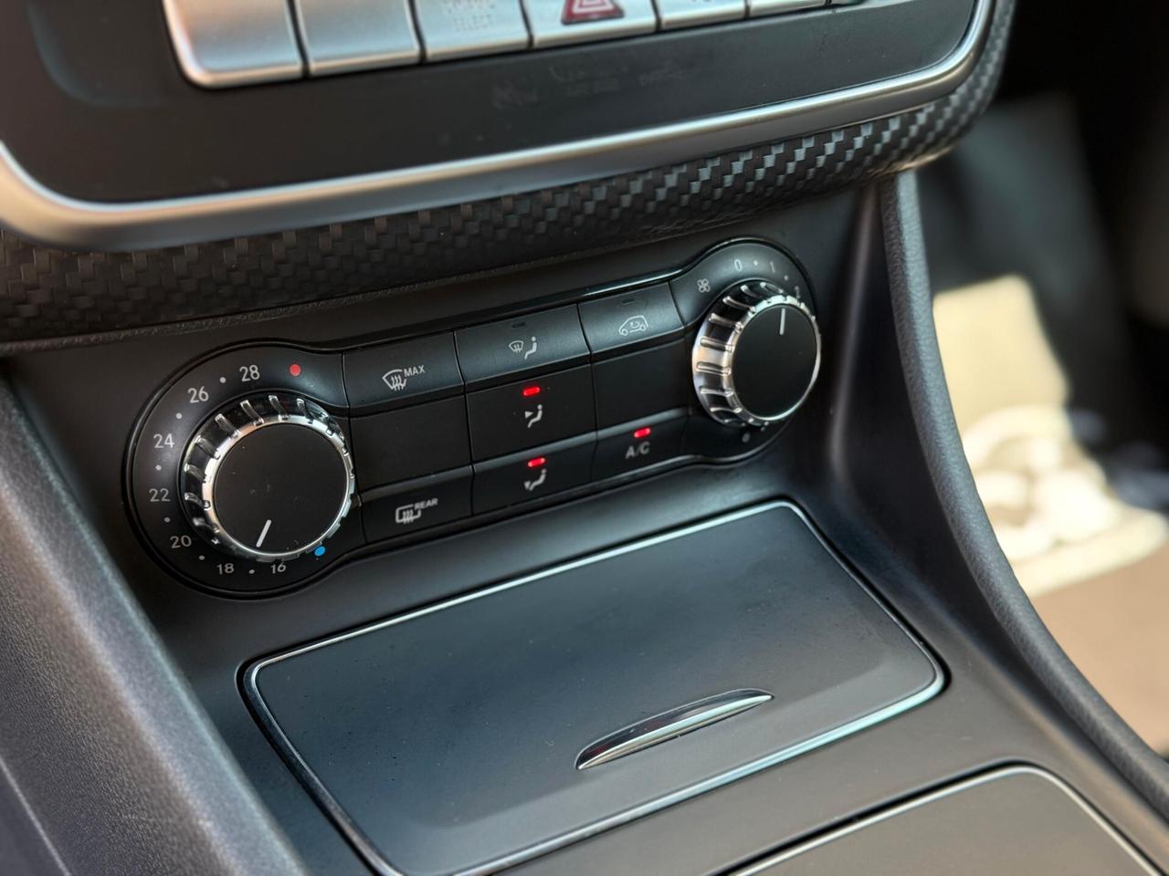 Mercedes-benz A 180 d Automatic Premium-AMG 116 CV