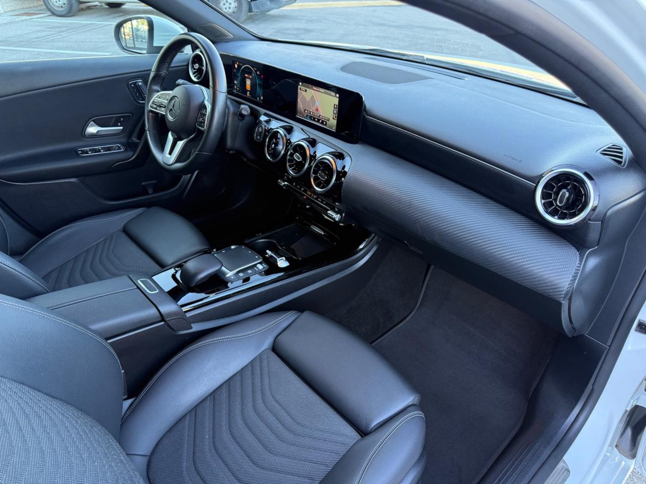 Mercedes-benz A 180 d Automatic Sport 2.0 116cv